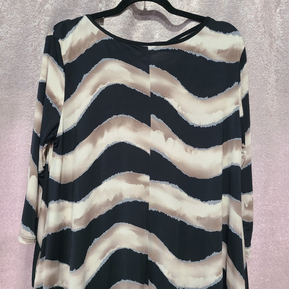 Goldspark XL Tunic Top Wavy Abstract Stripe Strappy V-Neck 3/4 Sleeve Dress - Picture 6 of 11